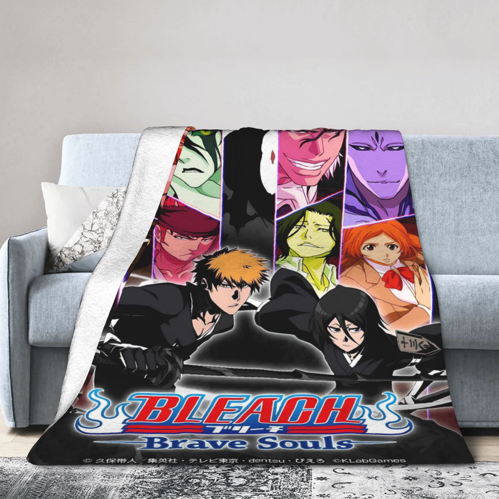 Character Group Shot Blanket Q - огляд і ціна Home Office Bleaching